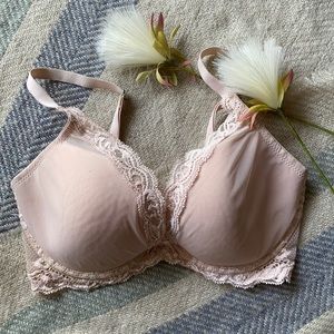 NATORI | Lace Nude Plunge Beige Feathers Bra - 32DD